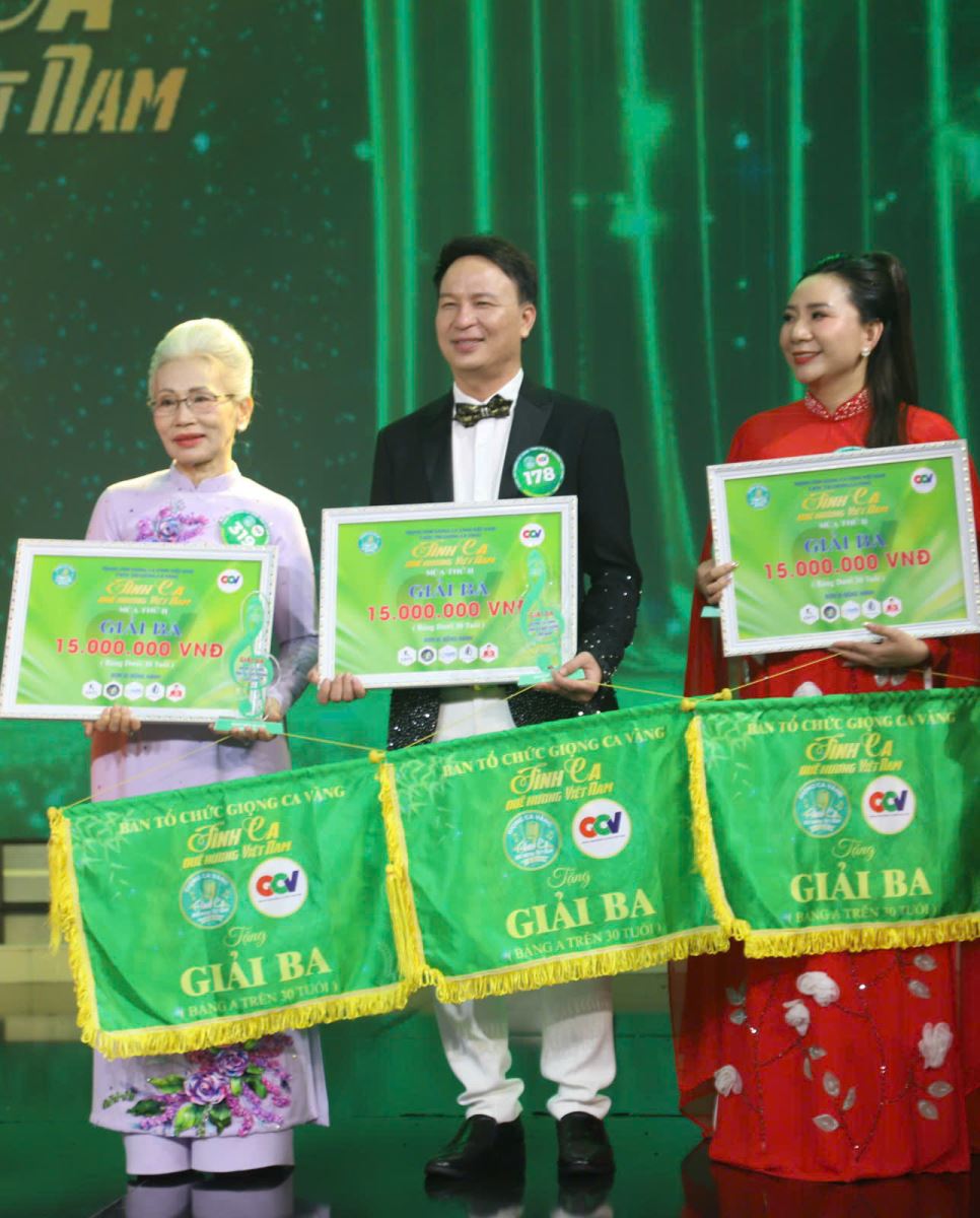 Khi âm nhạc trở thành cầu nối của lòng nhân ái và tình yêu quê hương